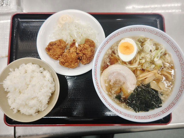 醬油ラーメン唐揚げセット/中央道原PA【上り】
