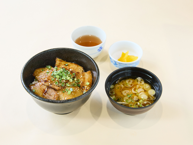 妻有ポークの豚丼/妙高SA【上り】