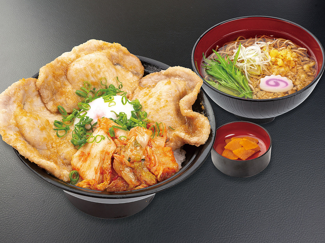 スタミナ丼ミニそばセット/福島松川PA【上り】