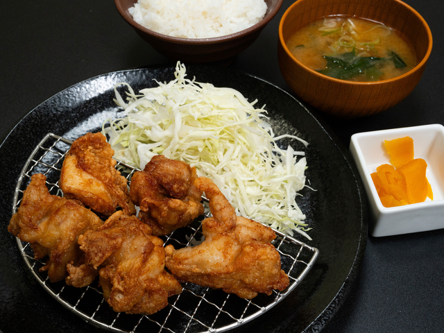 手仕込みだし唐揚げ定食/屏風山PA【下り】