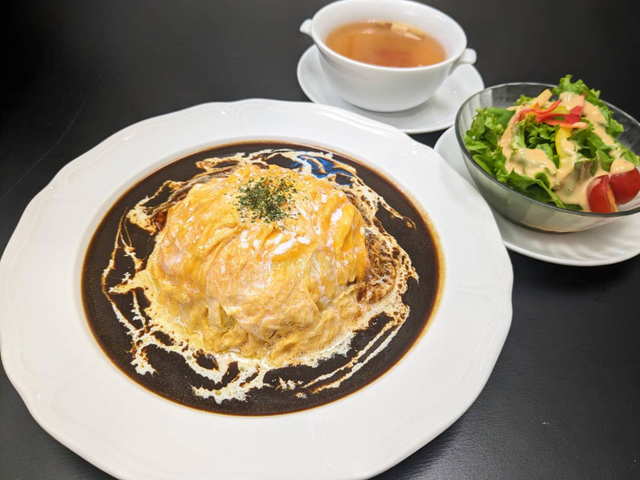 那須御養卵のオムライス/那須高原SA【上り】