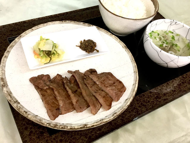 網焼き牛たん定食/長者原SA【上り】