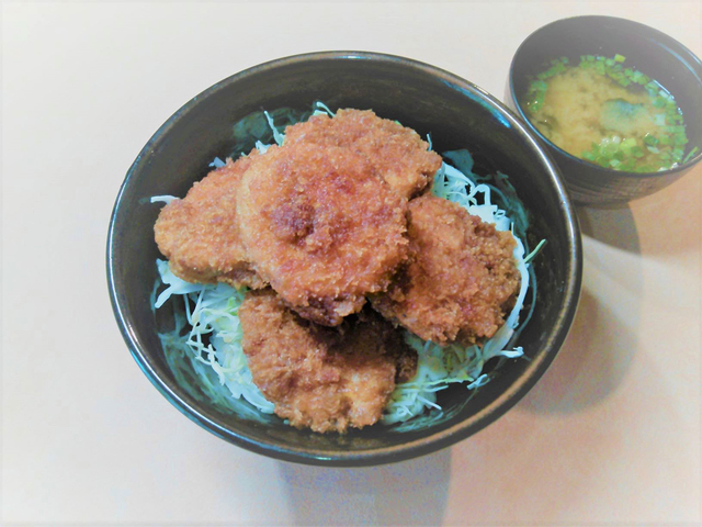 つくば鶏チキンカツ丼/中郷SA【上り】