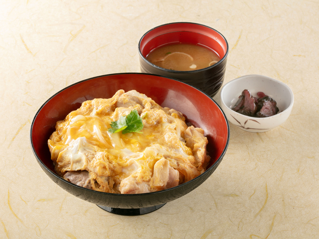 近江鶏のとろとろ親子丼/大津SA【下り】